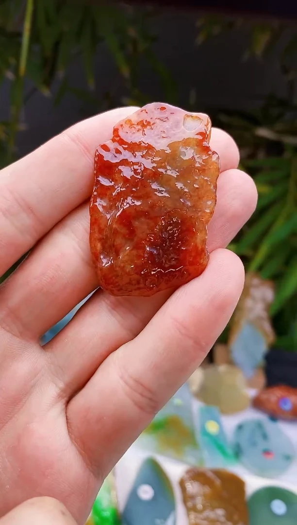 定制翡翠未镶嵌翡翠