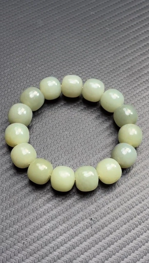 未镶嵌手串和田玉且末近矿微色差卡14老型手串