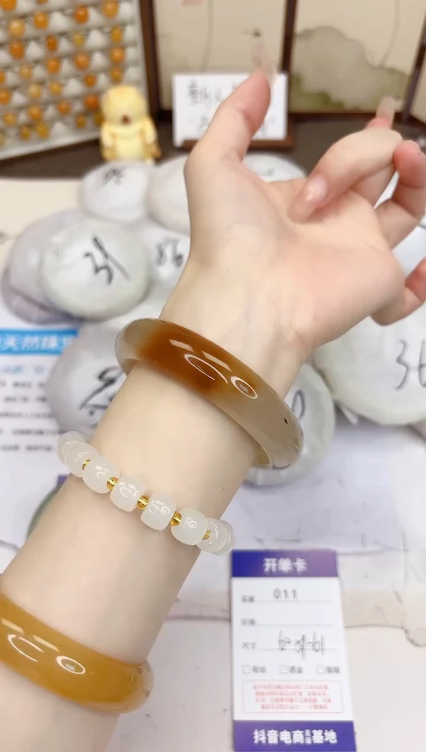 石英质玉手镯未镶嵌11-财气镯-圈口60