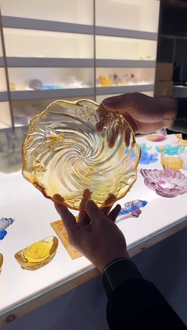 手工艺品琉璃大圣龙盘