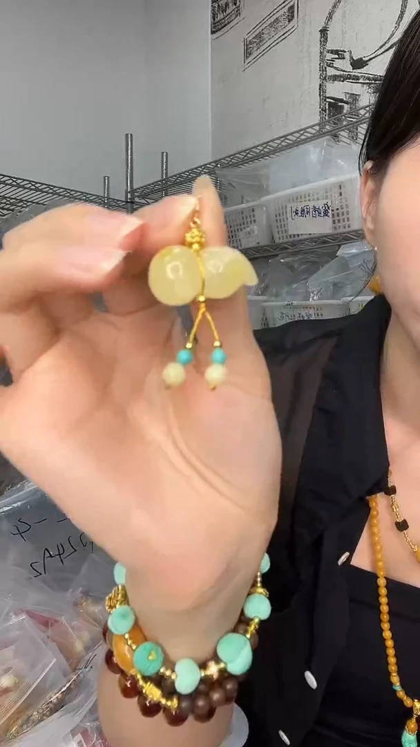 未镶嵌琥珀裸石A1696天然蜜蜡微瑕