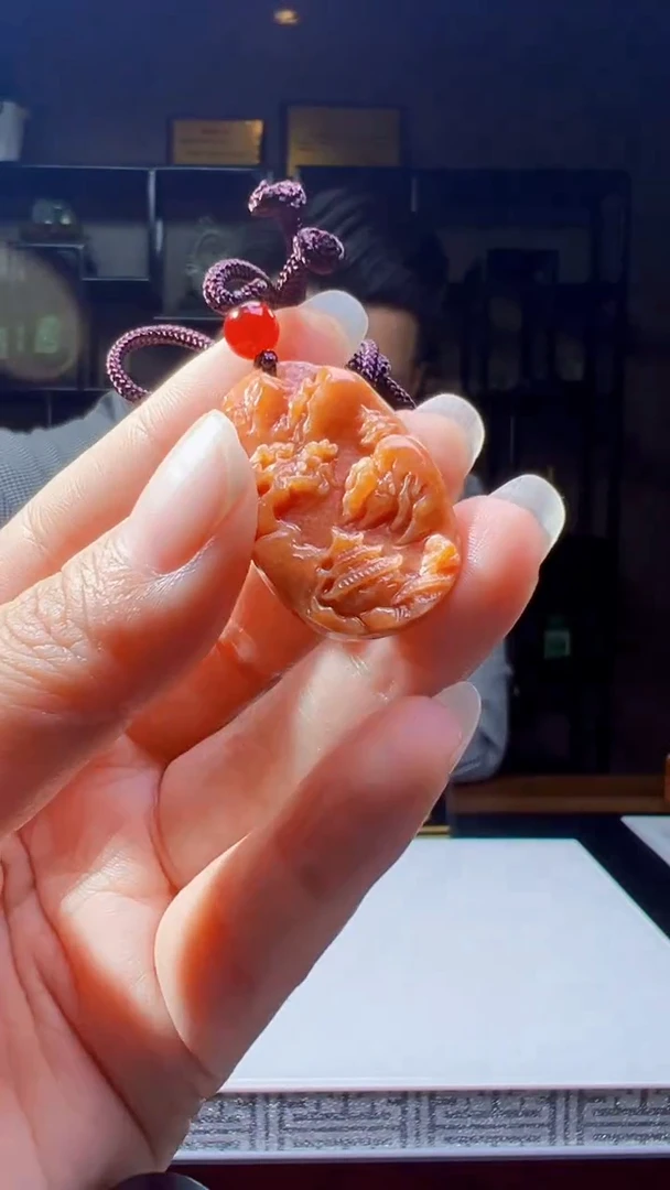 颈饰未镶嵌翡翠2025-11-10-5