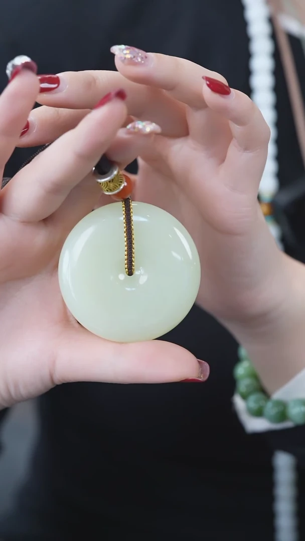 【闪购商品】和田玉吊坠未镶嵌平安扣