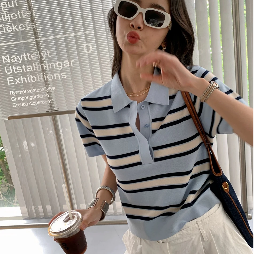 时尚减龄拼色条纹POLO领短袖针织衫女短款宽松翻领T恤打底衫