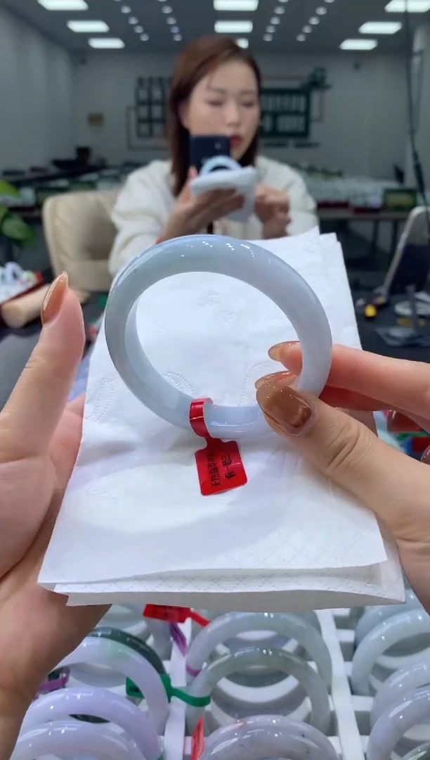 未镶嵌手镯翡翠0042611