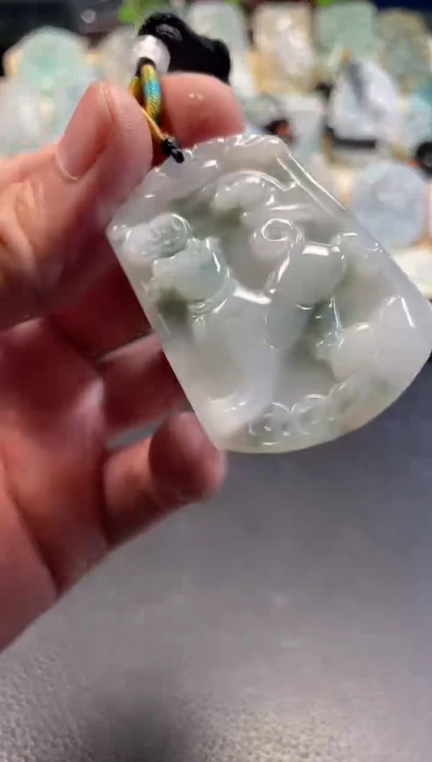 颈饰未镶嵌翡翠11/13/072