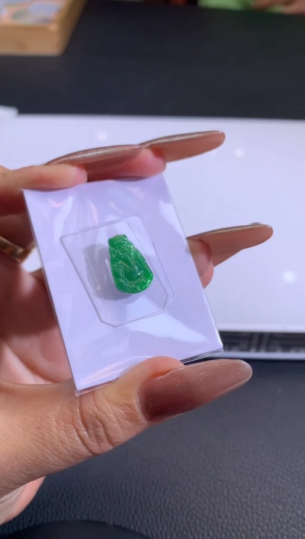 【闪购商品】定制翡翠未镶嵌翡翠