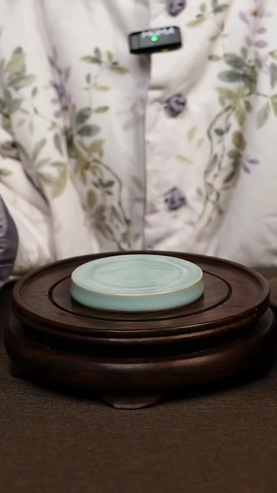 瓷片天青色手工圆杯垫 微瑕 不带礼盒