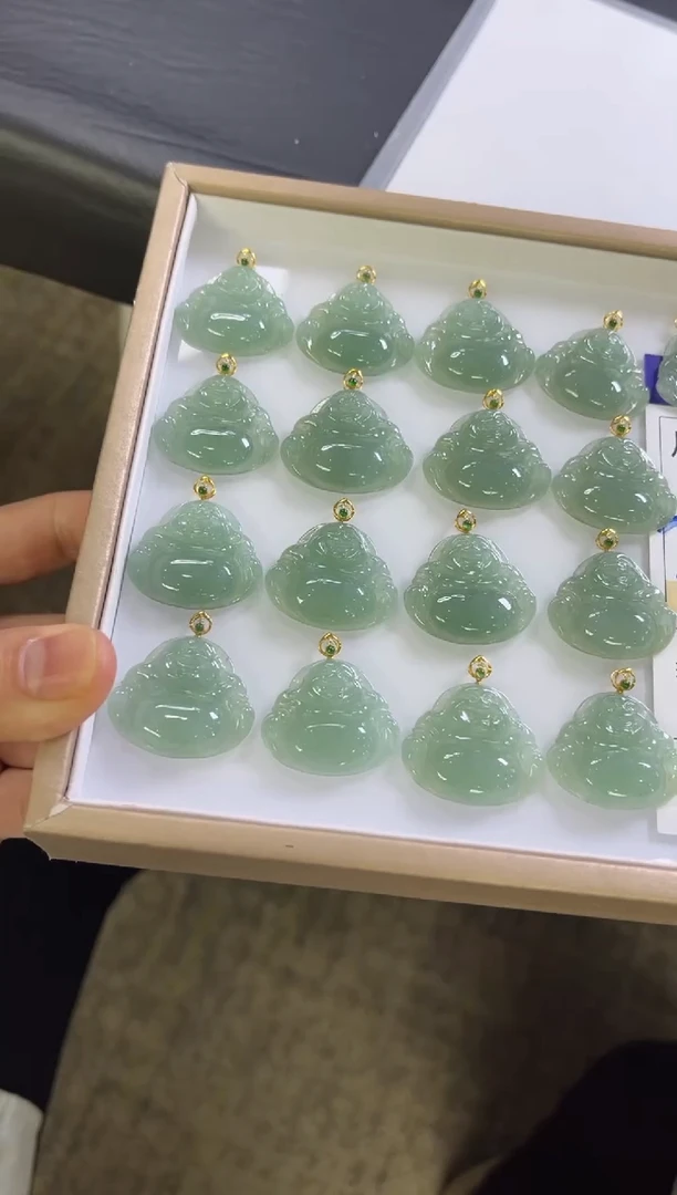 【闪购商品】翡翠颈饰18K金镶嵌A333多样性发一件/配绳子