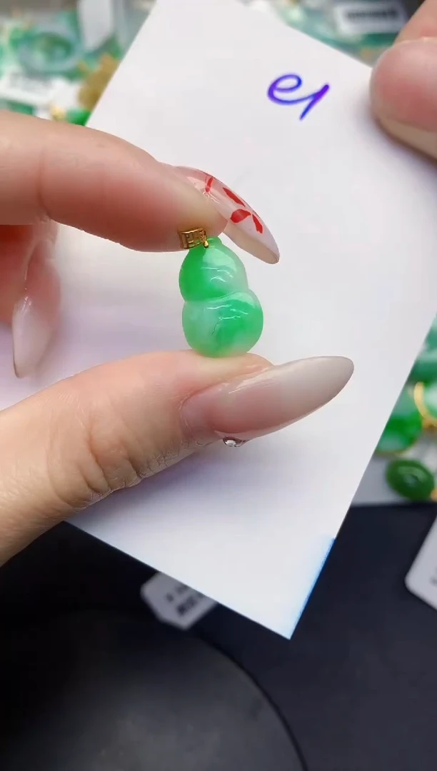 【闪购商品】翡翠颈饰18K金镶嵌000000000000