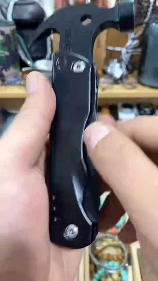 瓷片闪购商品  如图所示