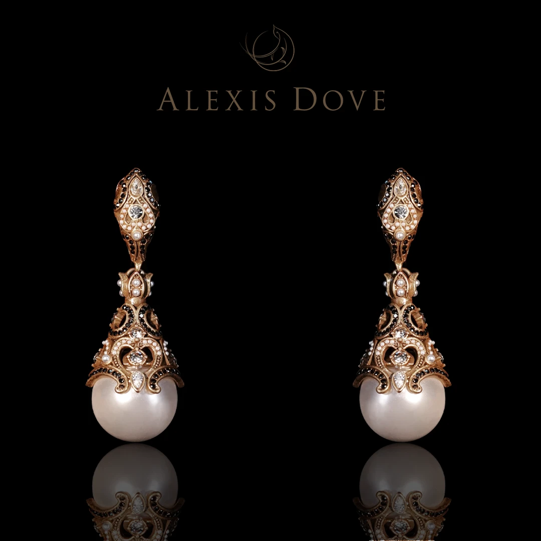 铜合金仿珍珠耳饰 宫廷复古风琉璃珠耳拍