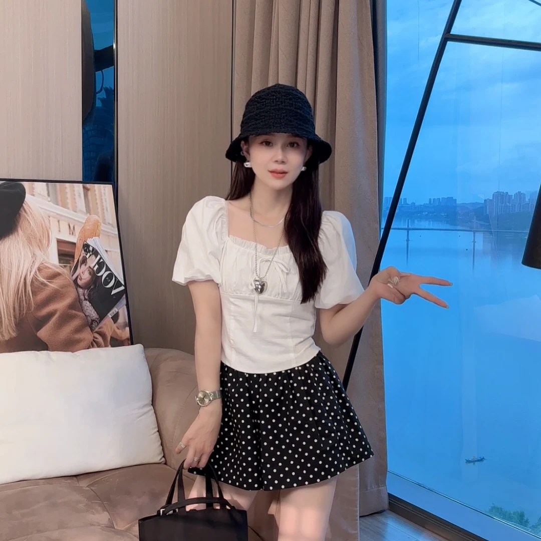 【静静衣橱】夏季新款短袖衬衫女短款上衣泡泡袖韩系褶皱衬衣6262