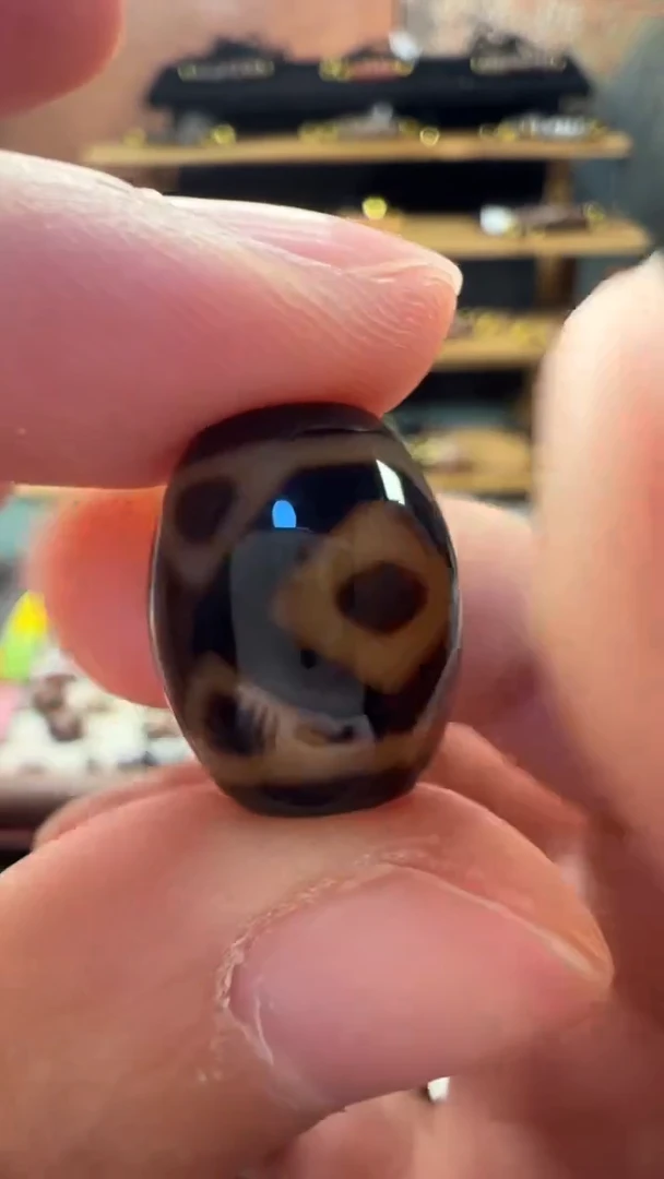 玛瑙/玉髓（覆膜）颈饰未镶嵌214.(微瑕)