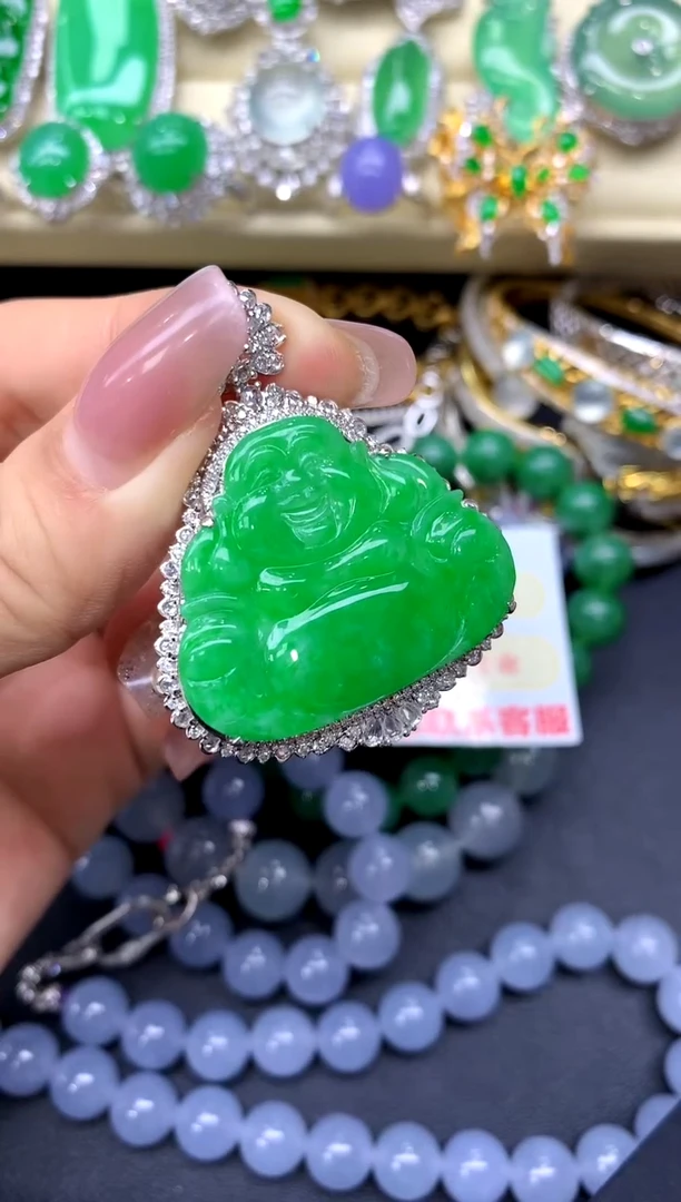 颈饰18K金镶嵌翡翠138-中国好珍宝