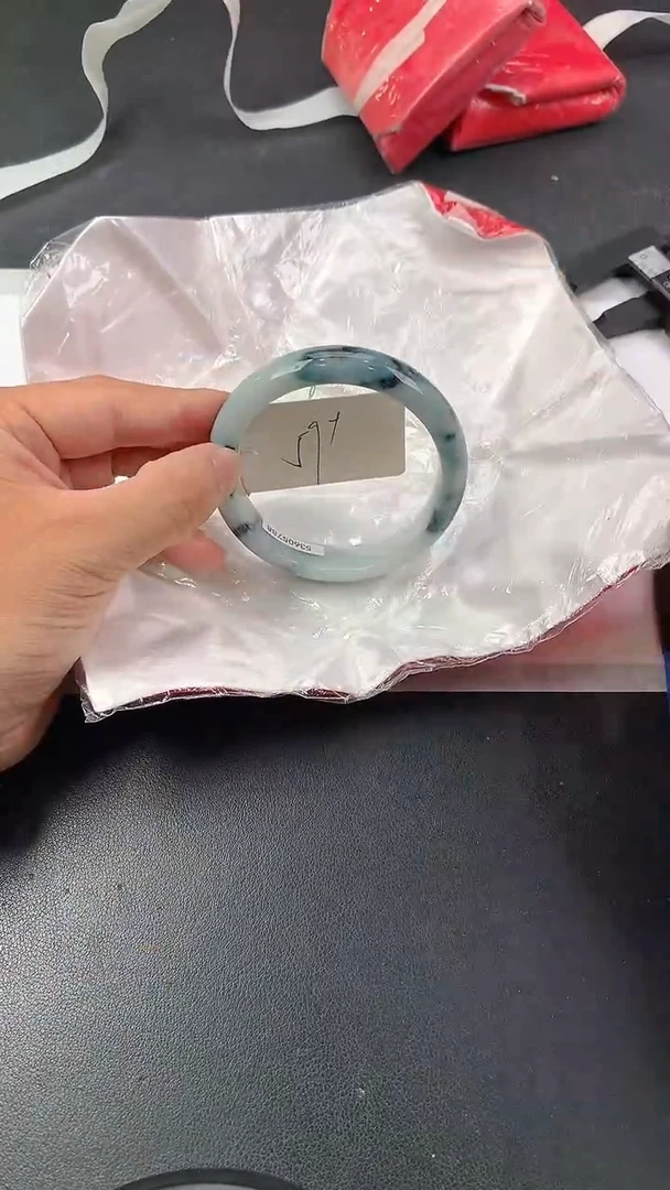 翡翠手镯未镶嵌354