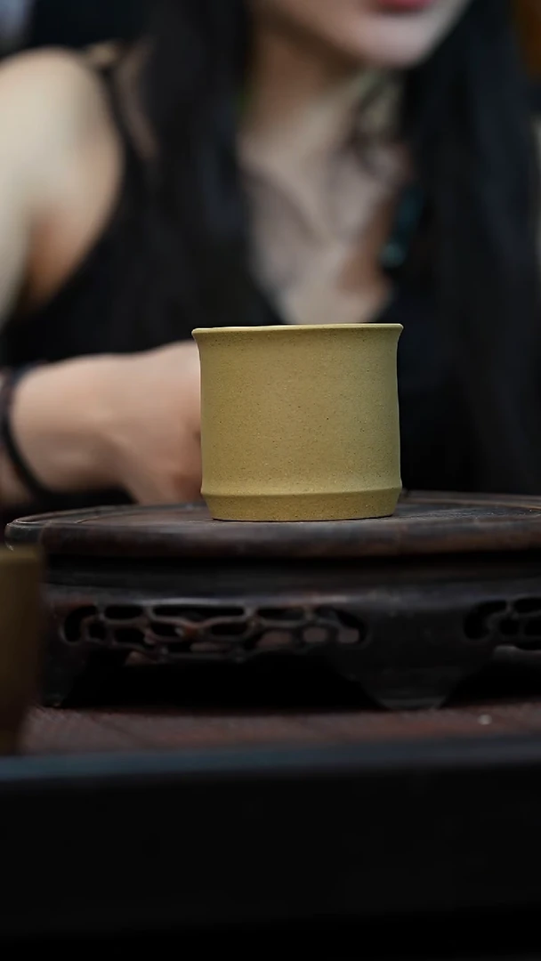 茶壶紫砂宜兴岁颐传砂原矿全手杯子
