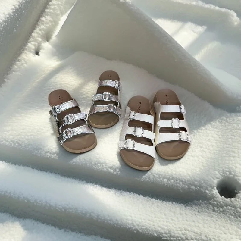 8933拖鞋女款时尚百搭韩版简约舒适平底拖鞋