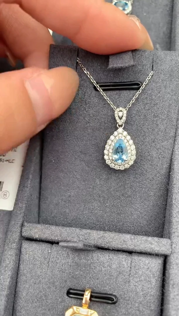 【闪购商品】海蓝宝石颈饰18K金镶嵌45分海蓝宝项链