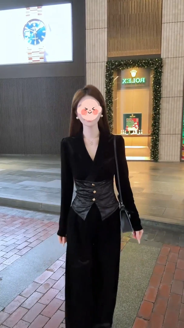 千金风芭蕾V领丝绒拼接纽扣显瘦上衣+直筒加绒裤气质高级两件套厚