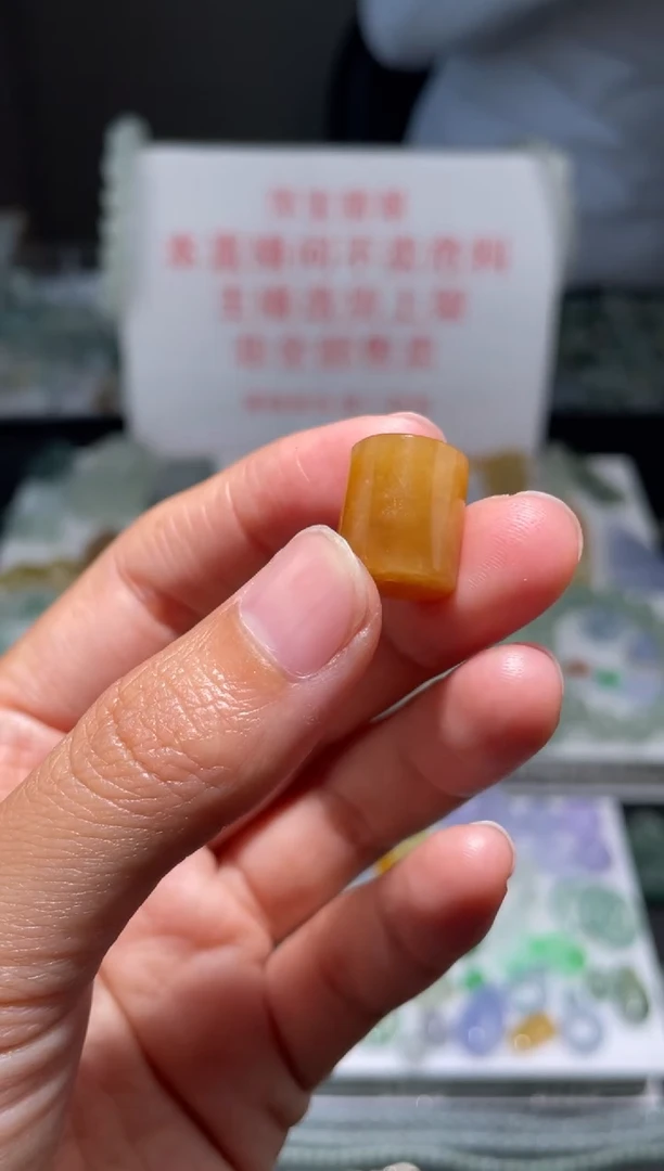 未镶嵌定制翡翠妖*|毛货其它+0