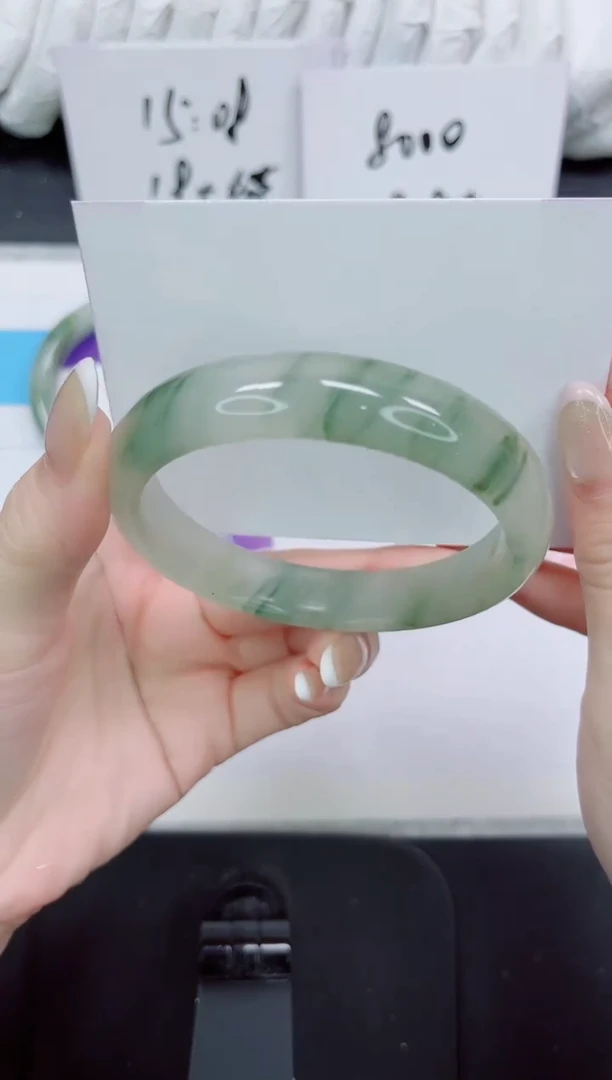 石英质玉手镯未镶嵌33