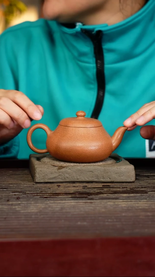 宜兴原矿紫砂壶茶壶宜兴原矿紫砂壶茶壶160C