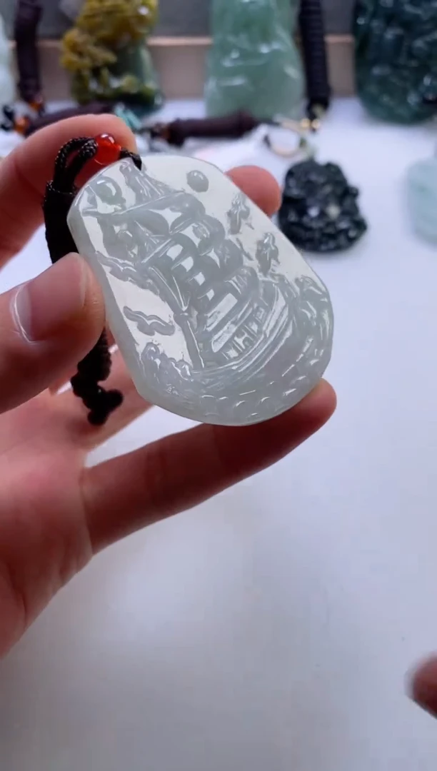 【闪购商品】翡翠挂件未镶嵌