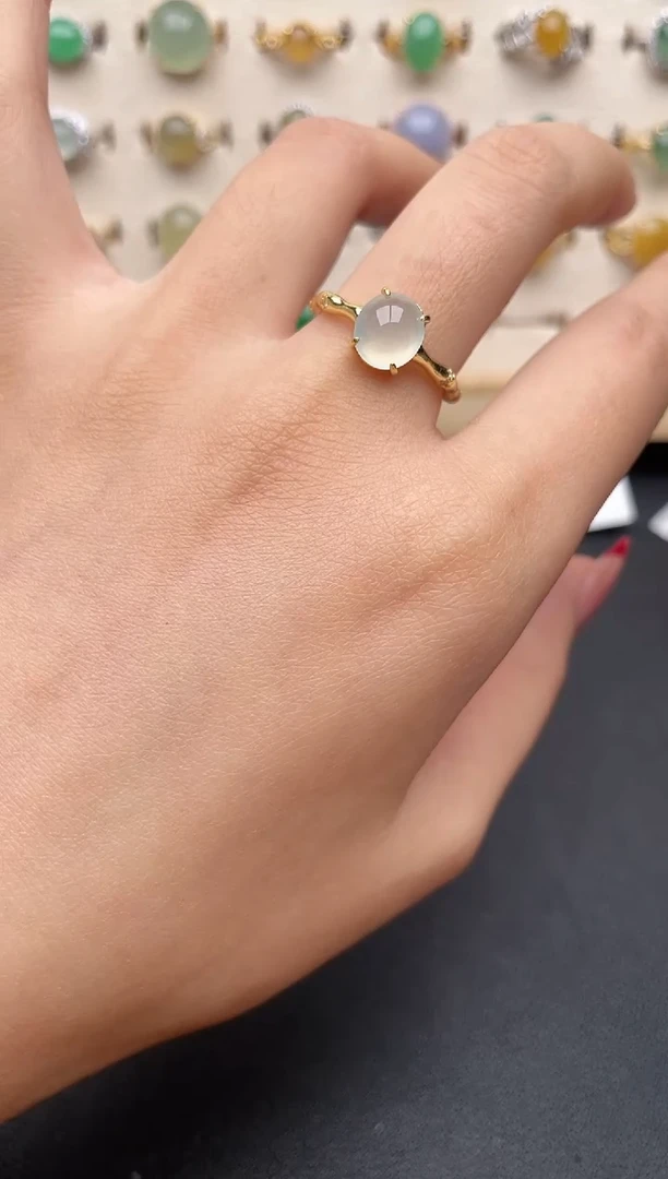 【闪购商品】翡翠戒指银S925镶嵌一物一证一礼盒