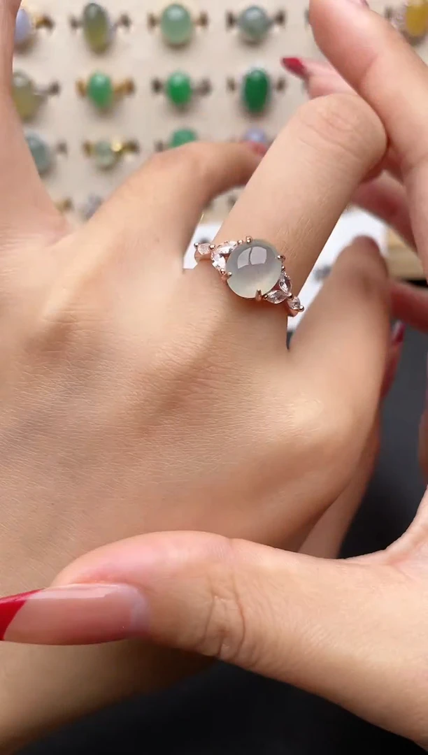 【闪购商品】翡翠戒指银S925镶嵌一物一证一礼盒