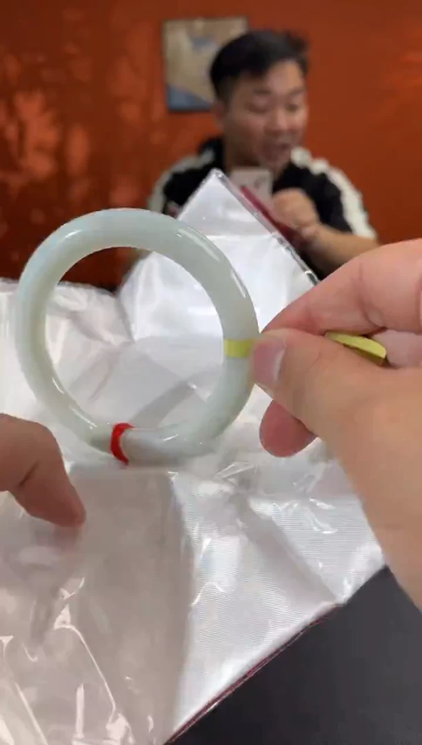 未镶嵌手镯翡翠翡翠手镯59