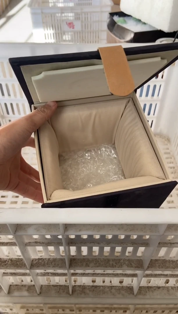 杯子瓷无运费险有瑕疵的摄影的产品有使用过的痕迹有点脏介意勿拍