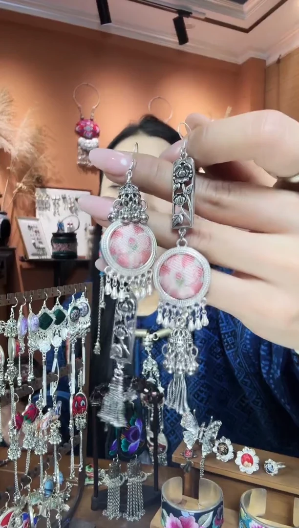 【闪购商品】刺绣传统非遗民族凤手工刺绣饰品耳环