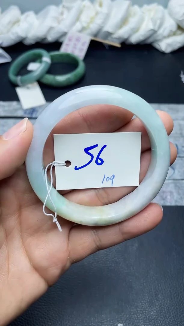 未镶嵌手镯翡翠109