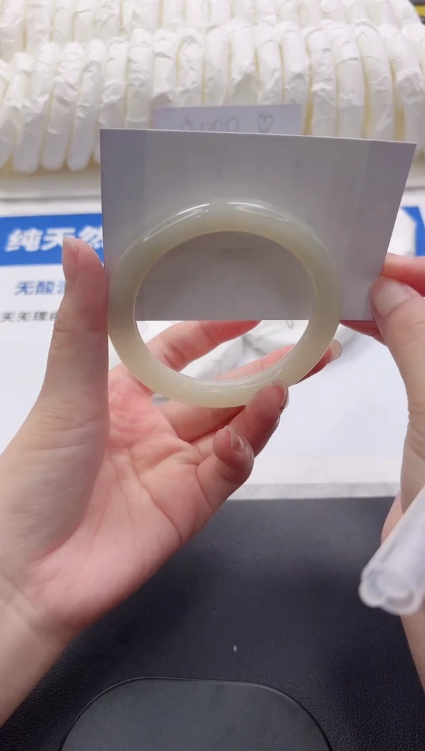 和田玉手镯未镶嵌67-58+qq