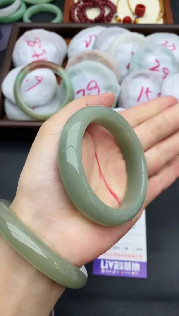 未镶嵌手镯石英质玉37+55/56