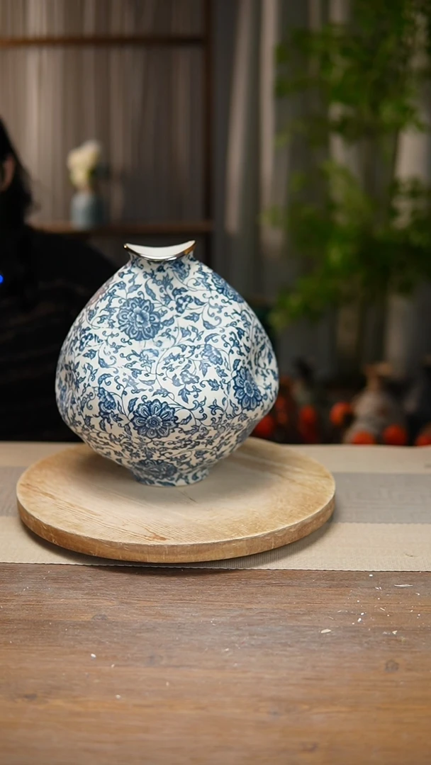 【闪购商品】陶瓷 花器青花瓷缠枝莲大肚