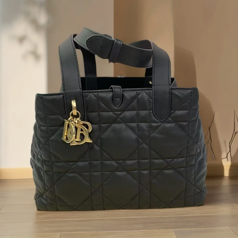 全新未使用 DIOR/迪奥 迪奥toujours黑金中号  808196