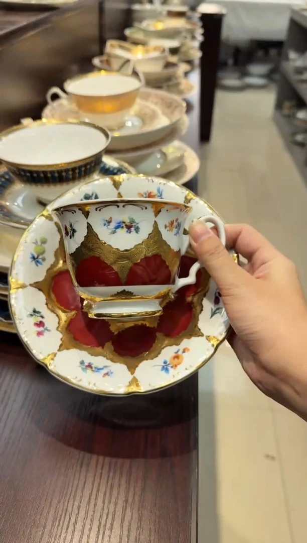 瓷片240毫升杯碟 微瑕 1套