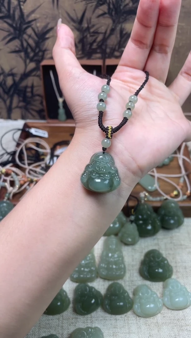 和田玉未镶嵌颈饰25