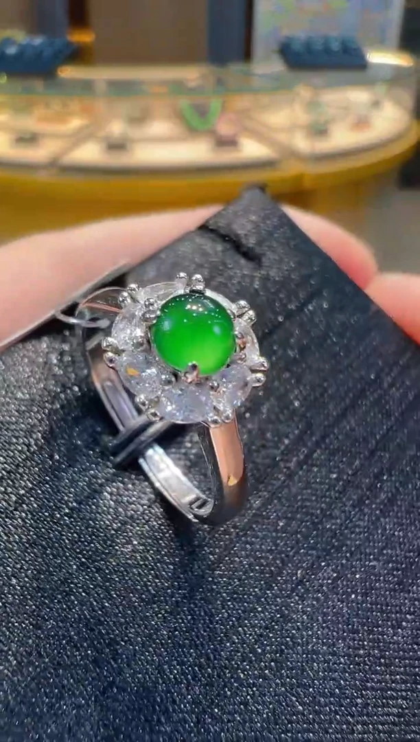 翡翠戒指合金多样性发其一