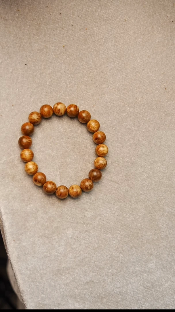 沉香手串加里曼丹老料黄油单圈11mm    03307