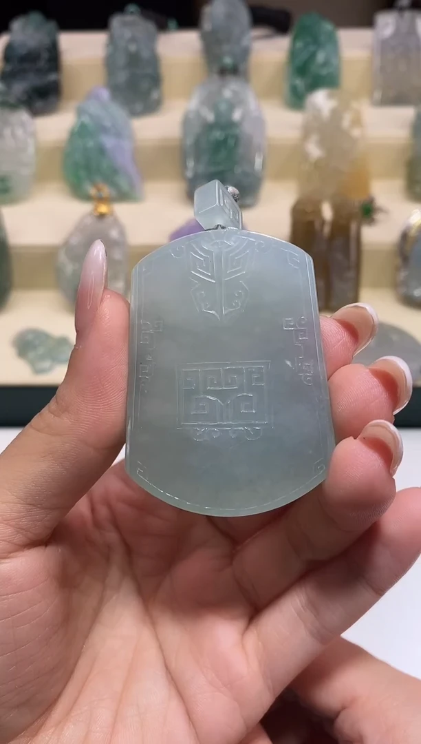 翡翠未镶嵌颈饰仿古无事牌