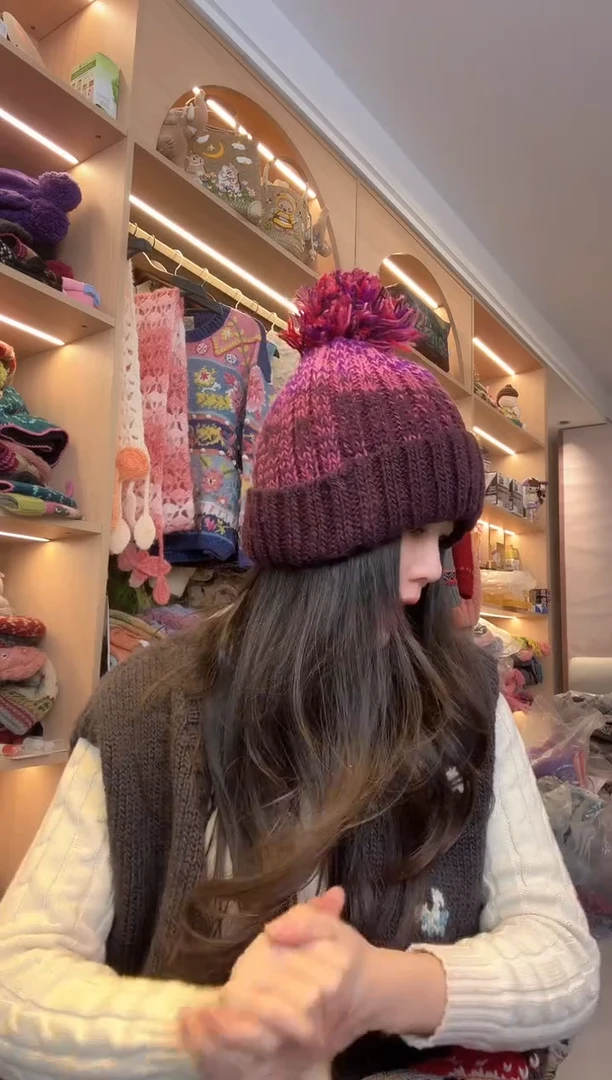 羊毛紫气东来翻边帽