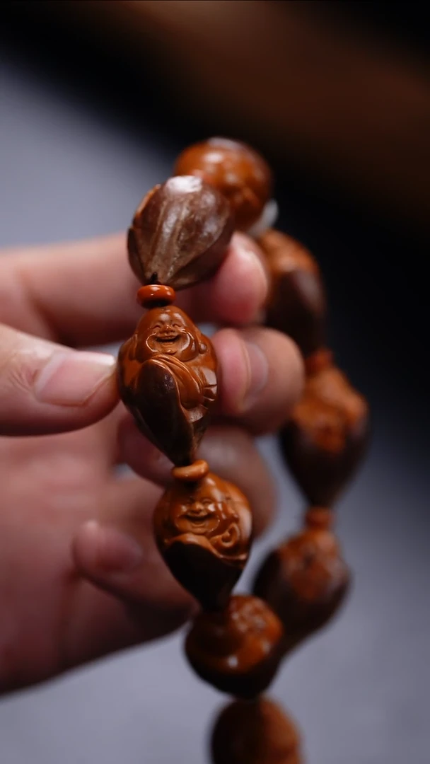 【闪购商品】橄榄核吊坠更厉害