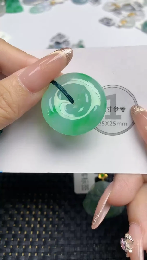 颈饰未镶嵌翡翠天然缅甸A货翡翠百元以上9元证书费自理