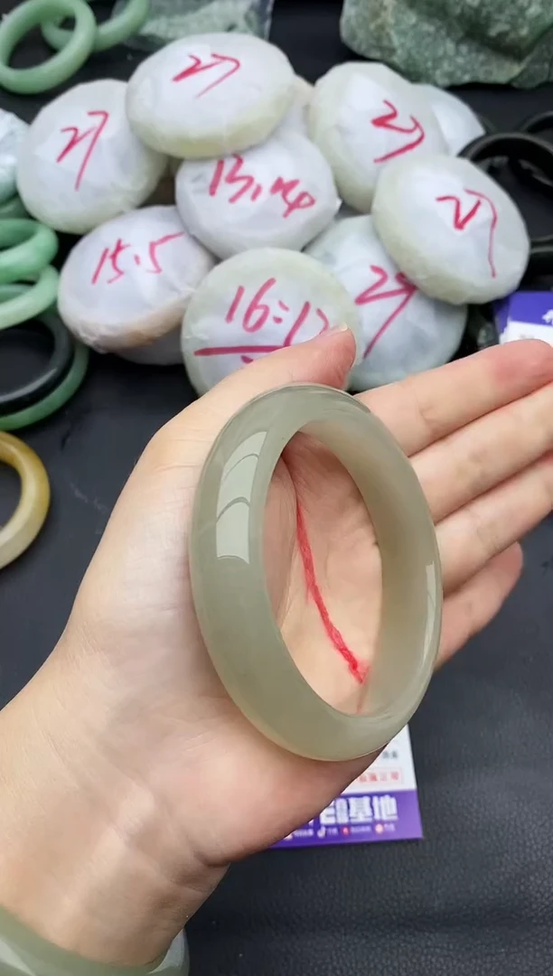 未镶嵌手镯石英质玉246+58/59