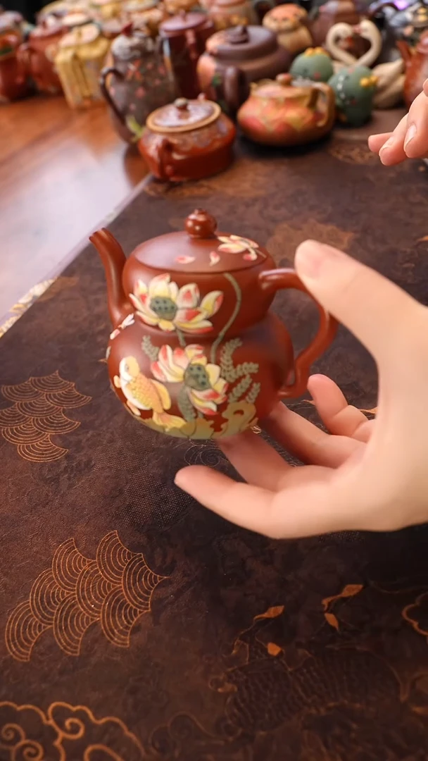 茶壶紫砂鱼戏莲葫芦