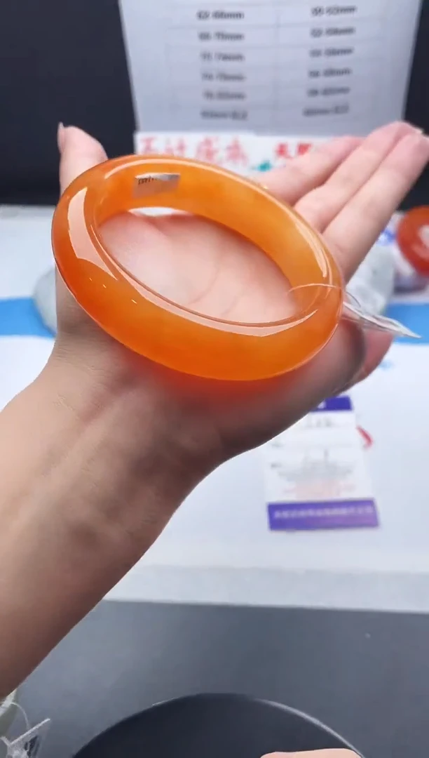 未镶嵌手镯石英质玉j22-HHB60+