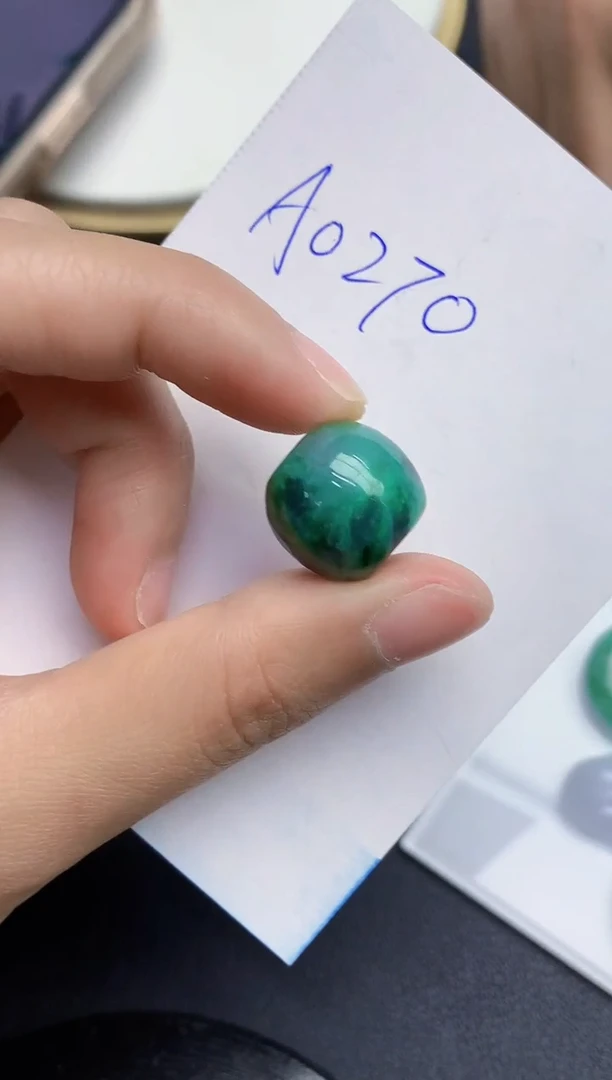 【闪购商品】翡翠颈饰未镶嵌000000000